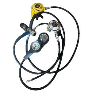 Oceanic Prodigy Dive Computer Console W/ Dacor Pacer & 300, Hoses 2nd Stage